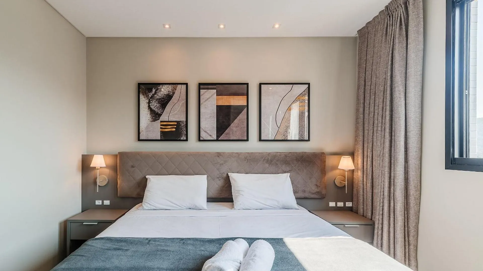 Apartamento Mhf II - Apts Variados Em Predio Com Vista Para O Mar Em Itapema