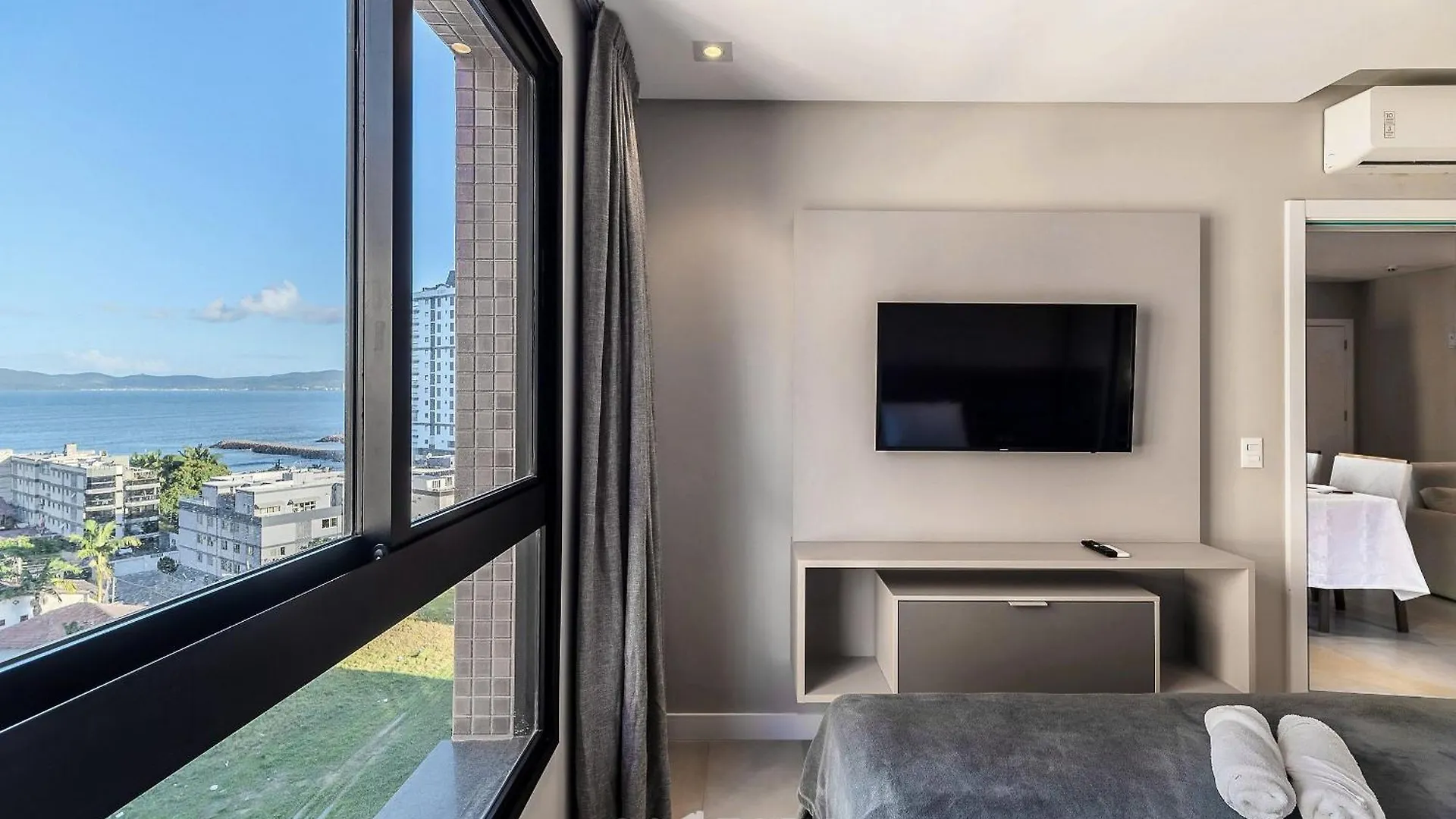 Mhf II - Apts Variados Em Predio Com Vista Para O Mar Em Itapema Apartamento