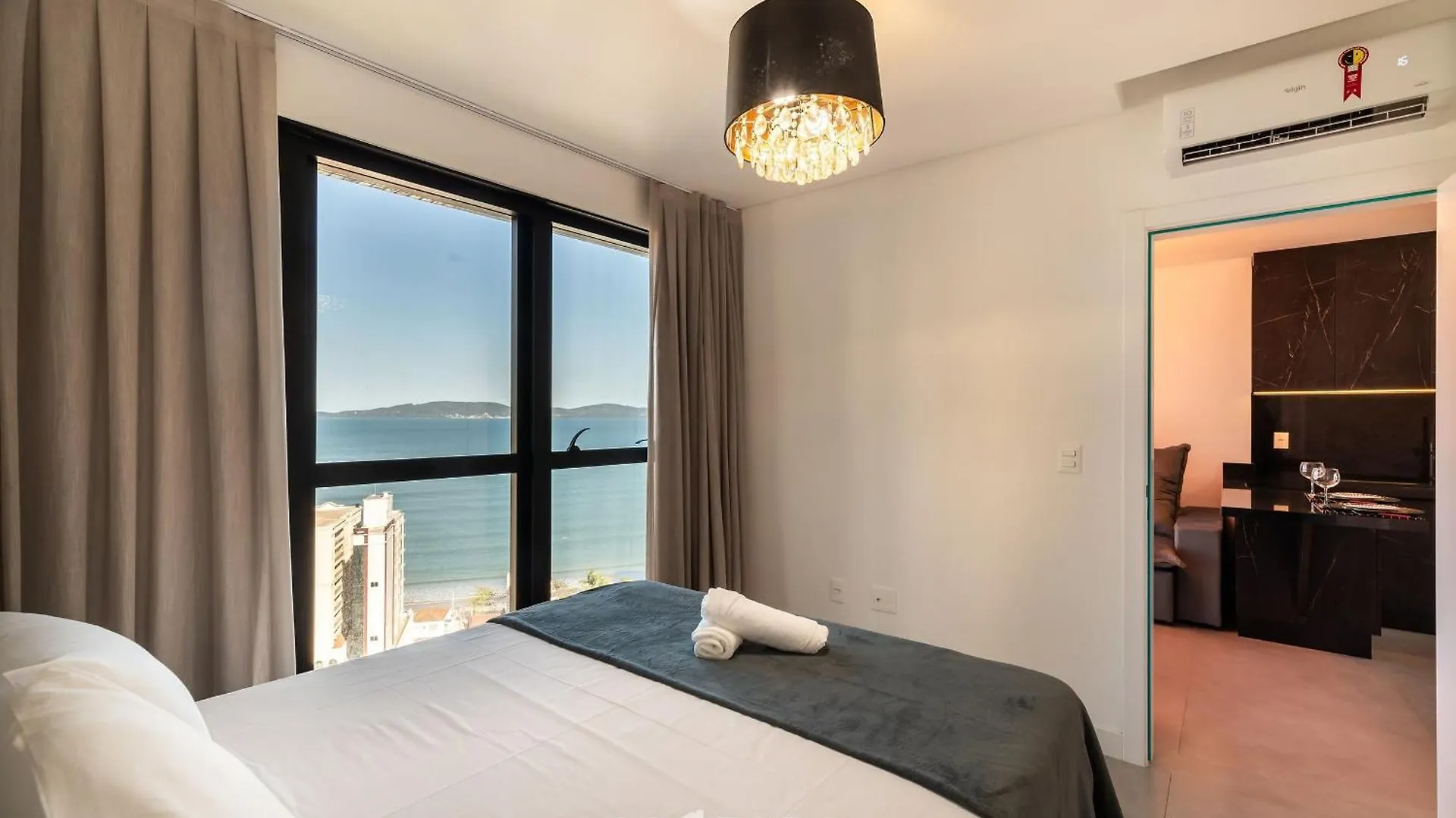 Mhf II - Apts Variados Em Predio Com Vista Para O Mar Em Itapema Apartamento