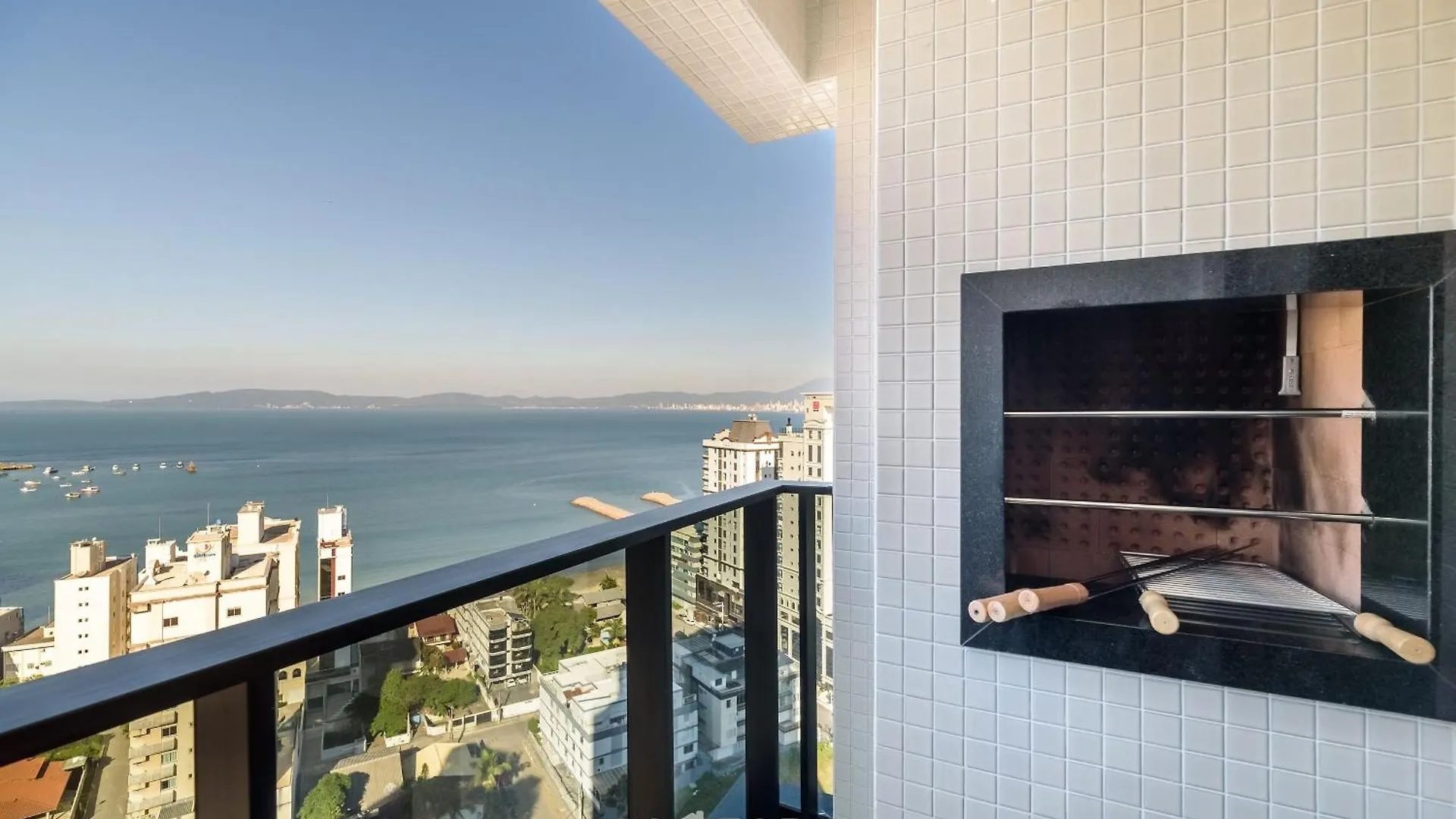 Mhf II - Apts Variados Em Predio Com Vista Para O Mar Em Итапема Апартаменты
