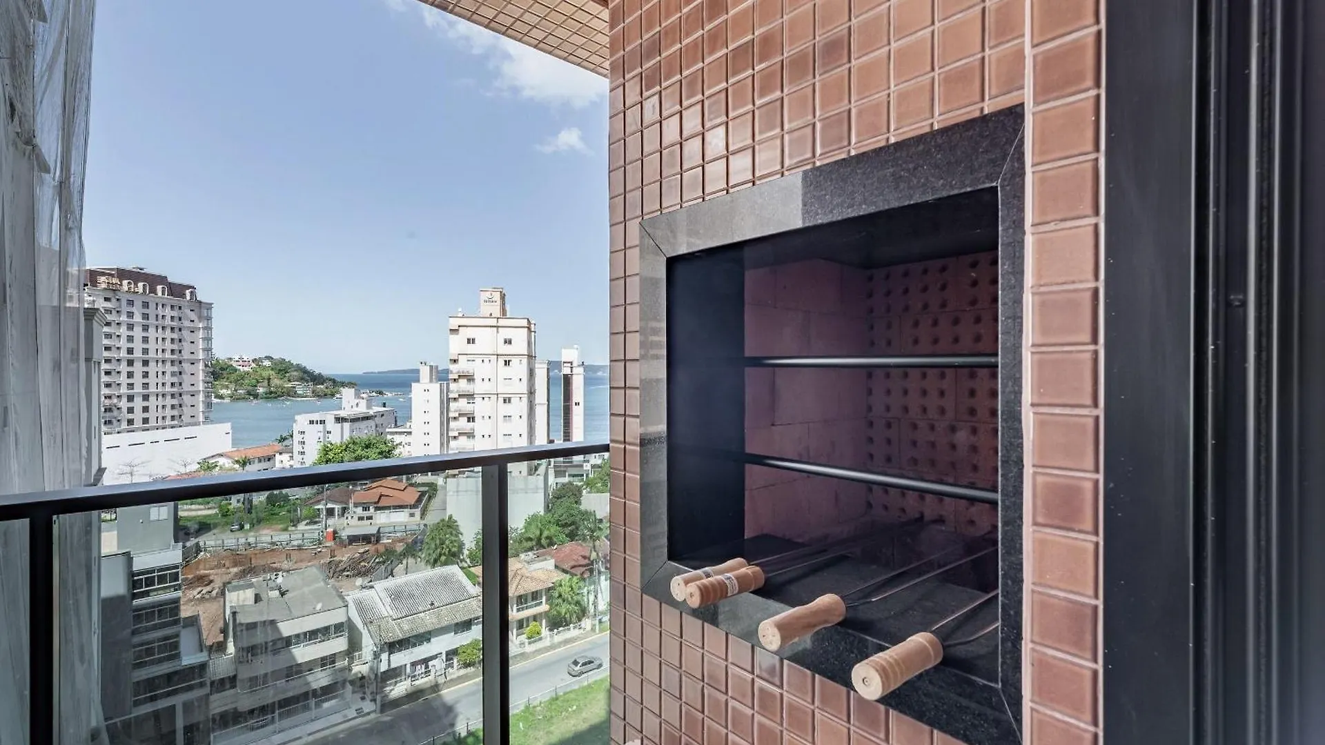Mhf II - Apts Variados Em Predio Com Vista Para O Mar Em Итапема