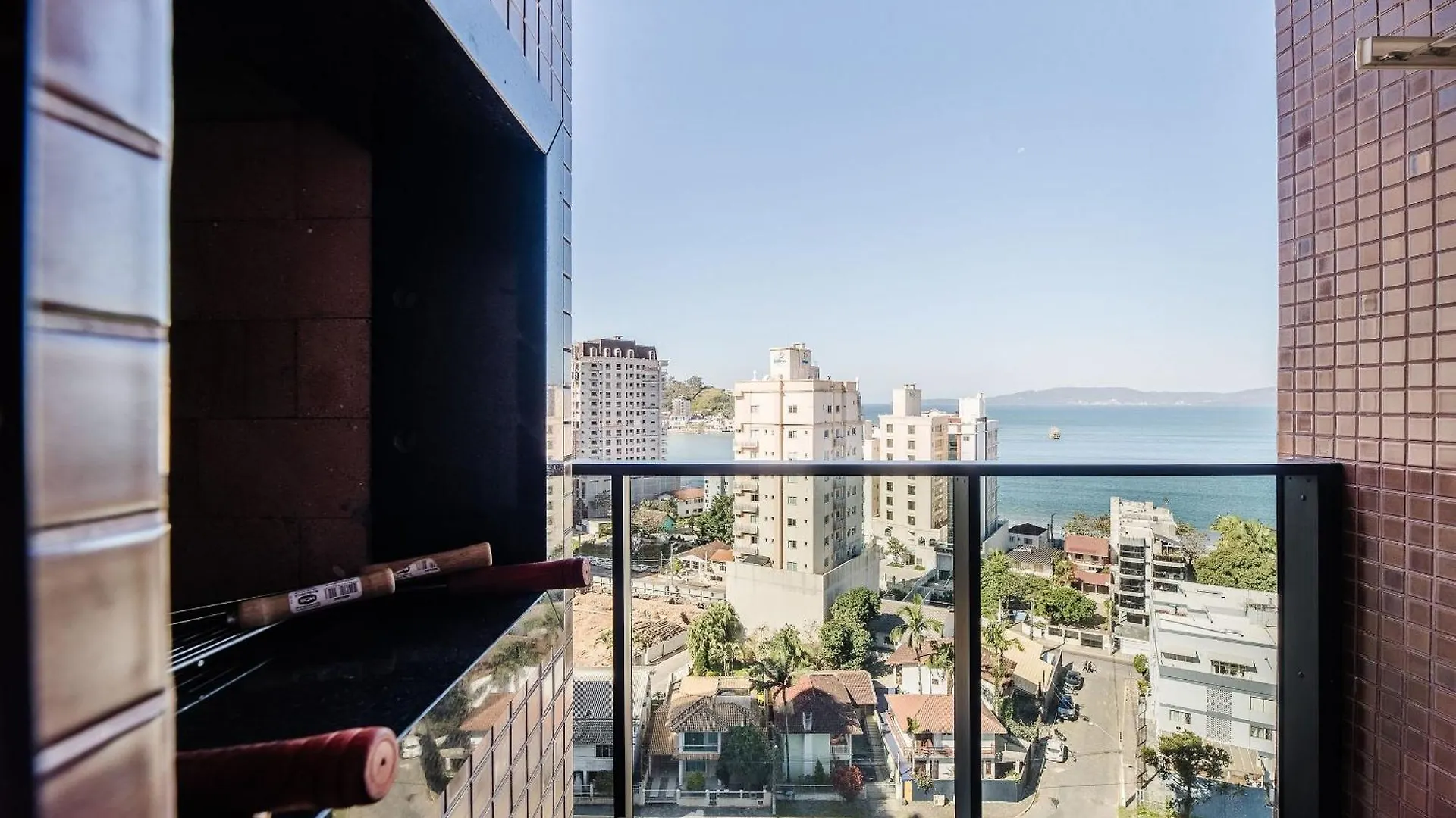 Mhf II - Apts Variados Em Predio Com Vista Para O Mar Em Итапема Бразилия